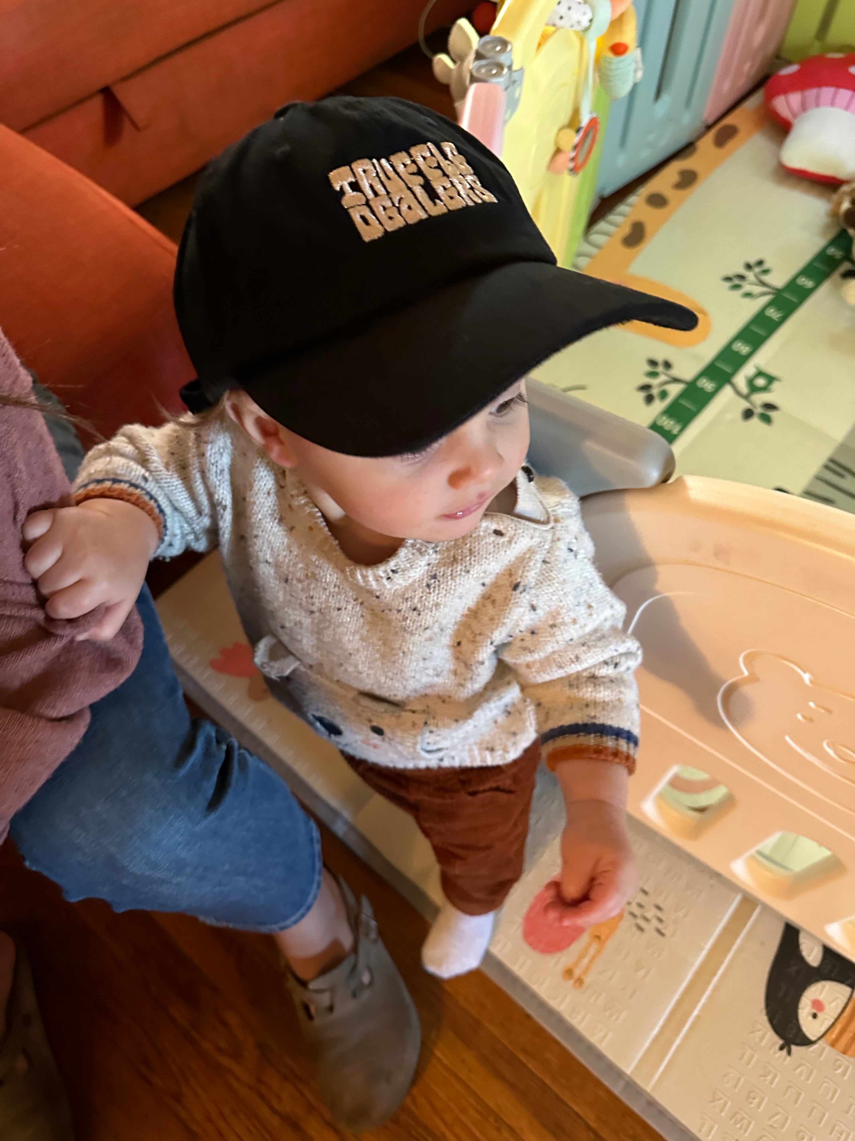 Truffle Hat w/logo